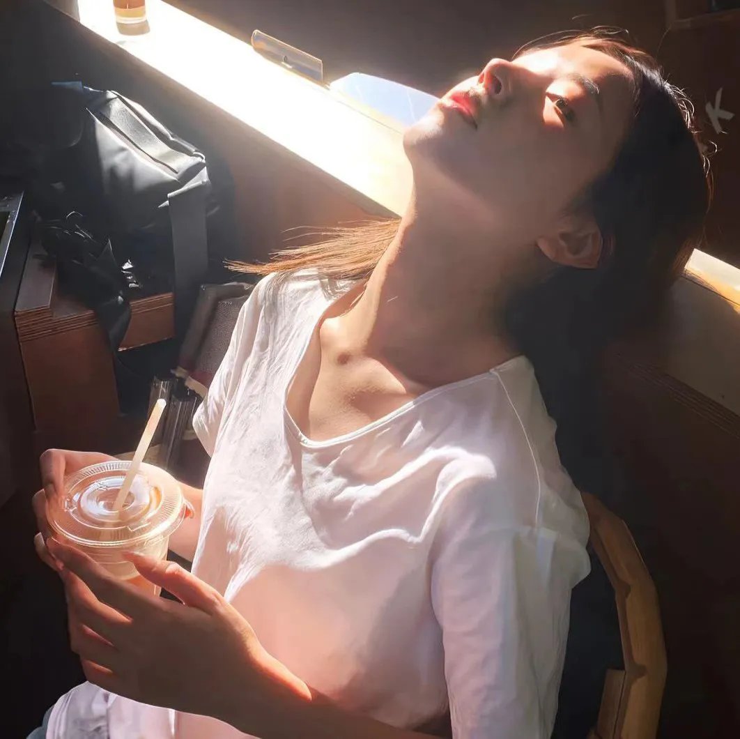 堕落之堡在线观看